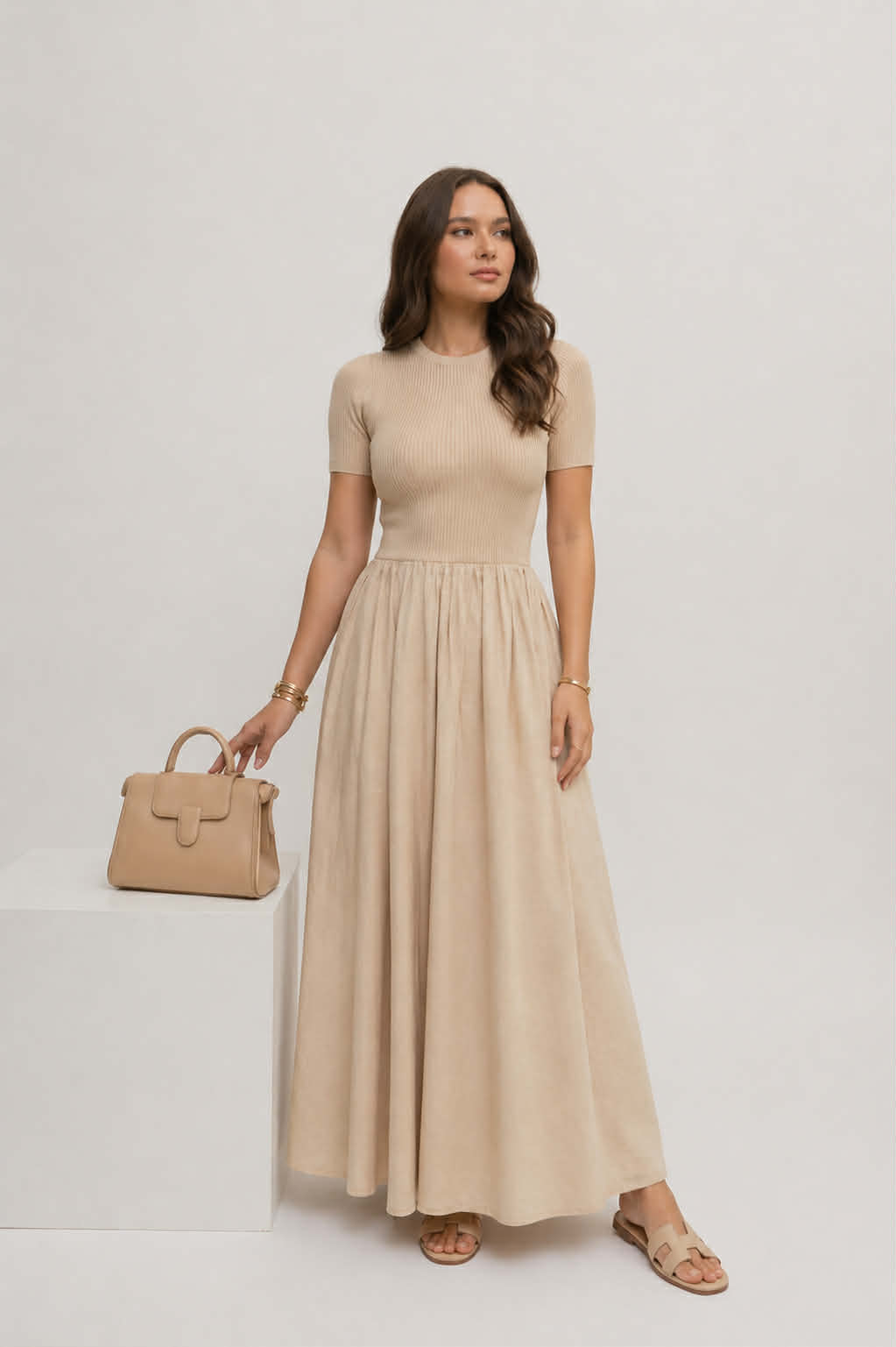 Robe Fluide à Corsage Côtelé